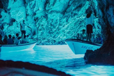 Feel the rush from split to the blue cave, komiža, stiniva cove, budikovac’s lagoon and hvar. private speedboat tour with local guide, skip-the-line access.