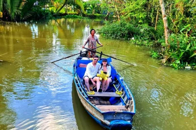Wake up to cai rang floating market, cruise hidden canals, and taste handmade chocolate at a family cocoa farm. includes pickup, breakfast, and local guide.