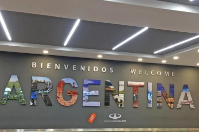 Traslado privado desde el aeropuerto de ezeiza a tu hotel en buenos aires. chofer que habla inglés y francés, sin filas de taxi, recogida 24/7. fácil y seguro.