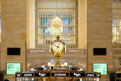 Step inside new york’s grand central terminal with a local guide, explore hidden corners, the whispering gallery, and vintage market stalls—includes walking tour.