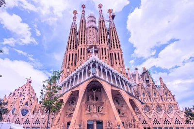 Step inside barcelona’s sagrada familia with skip-the-line tickets, a certified guide, and headset included. dive into gaudí’s world and explore original sketches.