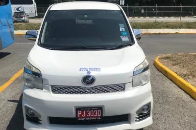 Arrive in negril relaxed—private taxi from montego bay airport, meet your driver at arrivals, cool a/c, easy hotel drop-off, and a local welcome.