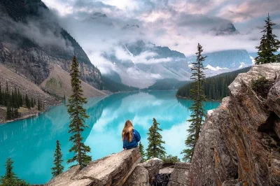 Feel the chill of banff’s wild air, wander frozen lakes like lake louise and emerald, and sip a hot drink with local stories. includes pickup from calgary or banff.