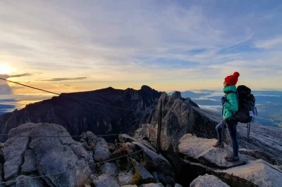 Feel the thrill of climbing mount kinabalu from kota kinabalu with a local guide, overnight at laban rata, and all meals included. includes hotel transfers.