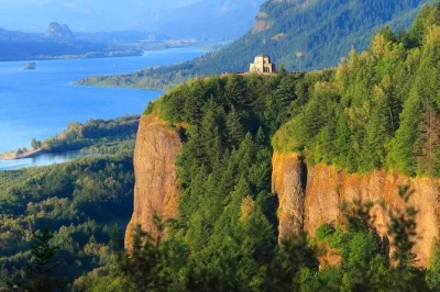 Feel the mist at multnomah falls, gaze from vista house, and wander oregon’s lush columbia river gorge on a small-group tour with hotel pickup included.