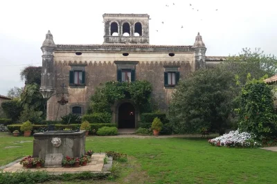 Sicília, bar vitelli, savoca e forza d’agrò: visite cenários de o poderoso chefão, tome um café no bar vitelli, veja a igreja do casamento de michael e apollonia, com guia local e saída de cat