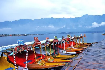 Wander through srinagar’s mughal gardens, ride a shikara at sunset, sleep in a houseboat, and explore pahalgam & gulmarg. includes daily breakfast, dinner & all transfers.