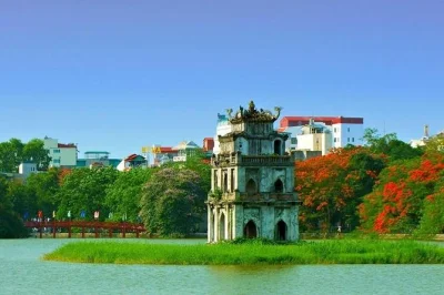 Explore hanoi’s highlights in one day: ho chi minh mausoleum, old quarter, train street, and local pho. small group, local guide, all tickets included.