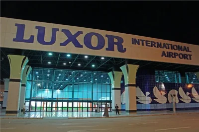 Traslado privado desde tu hotel en luxor al aeropuerto. servicio fiable 24/7 con conductores locales. salida sin estrés y cómoda desde luxor.