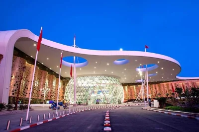 Book a private marrakech airport taxi transfer. 24/7 service, fixed price, english-speaking drivers. easy pick-up with your name sign. wheelchair accessible.