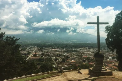 Trasferimento privato da antigua a panajachel con pick-up flessibile, arrivo diretto e spazio per 3 adulti con bagagli. comodo, sicuro e affidabile.