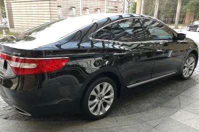 Transfert fiable avec chauffeur bilingue de l’aéroport gru aux hôtels de são paulo. sedan privé, wifi, assistance 24/7. rencontre facile. réservez vite.