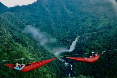 Medellin erleben: ziplining, wasserfall-wanderung & hängematten über den wolken. entdecke salto del buey, kaffeeverkostung & bergpanorama. jetzt buchen!