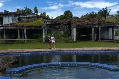 Explore medellin’s history, comuna 13, guatape, el peñol rock climb, private boat ride by la manuela, and pablo escobar sites. private guide & hotel pickup.