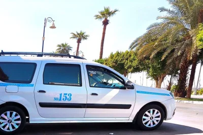 Luxor flughafen transfer privat zum hotel oder nilkreuzfahrt buchen. zuverlässig, klimatisiert, mit persönlichem empfang. rollstuhl- & familienfreundlich.