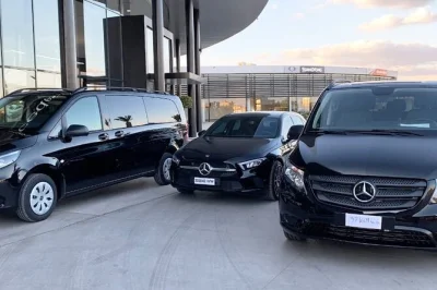 Arriving or leaving marrakech? relax with a private airport transfer, including pickup at your hotel or riad. book your ride for comfort & peace of mind.