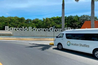 Arriva a punta cana senza stress con un transfer privato andata e ritorno dall’aeroporto al tuo hotel a bavaro o cap cana. pickup veloce, niente attese—prenota subito.