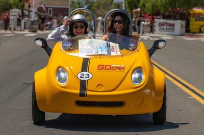 Entdecke san diegos gaslamp quarter, little italy und den hafen mit dem gps-geführten gocar. erlebe petco park, seaport village und mehr ganz flexibel.