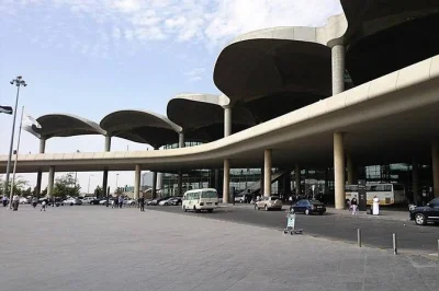 Réservez un transfert privé depuis l’aéroport d’amman avec un chauffeur anglophone. trajets sûrs et confortables vers amman, petra, la mer morte, aqaba et plus encore. service 24h/24 et 7j/7.