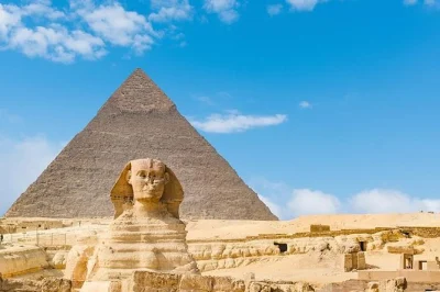 Walk ancient sands at giza, meet the sphinx, and explore memphis with an egyptologist. includes lunch and pickup. book your cairo adventure today.