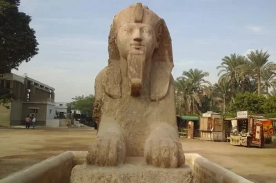 See the pyramids, old cairo, and khan el khalili bazaar with a local guide. includes hotel pickup, water, and dinner. book your private tour now.