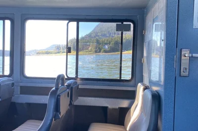 Step onto the boardwalk at mendenhall glacier, watch for whales from a jet boat, and share laughs with local guides. includes pickup, snacks, and tea.