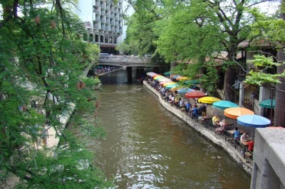 Transforme san antonio em um jogo com essa caça ao tesouro pela cidade. resolva pistas, explore o alamo e o river walk no seu ritmo. reserve já.