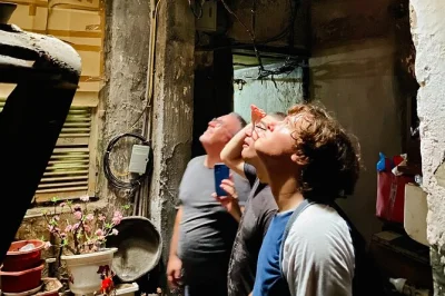 Walk hanoi’s old quarter with a local guide, visit bach ma temple, dong xuan market & long bien bridge. includes snacks, drinks & stories. book now.