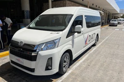 Da punta cana aeroporto al tuo resort a uvero alto con un autista locale amichevole. include pickup, veicolo climatizzato e wi-fi a bordo.