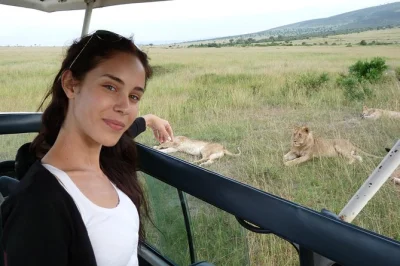 Découvrez le kenya avec un safari privé à amboseli, les lacs de la vallée du rift et le masai mara, accompagné d’un guide local. transferts, safaris et rencontres culturelles inclus.