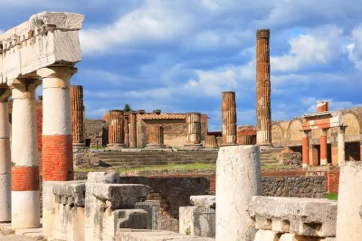 Walk ancient pompeii with a local guide on a family-friendly tour. includes priority access, parking, and stories that bring roman history to life.