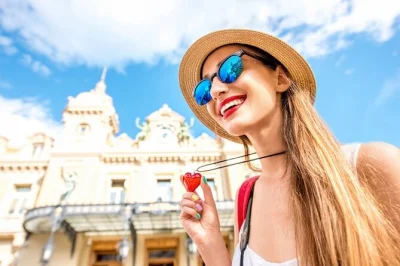 Walk monaco’s old town, casino, and port at your own pace with an english audio guide. includes mobile app and local stories. book your spot today.