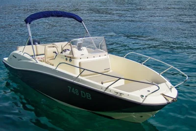 Set out from dubrovnik to the elafiti islands by boat, guided by a local skipper. includes drinks, snorkeling gear, and all fees. book your spot today.