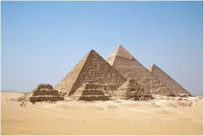 Découvrez les pyramides de gizeh et le sphinx lors d’une visite à mi-journée au départ du caire ou de gizeh, avec transfert hôtel, billets d’entrée et guide local. réservez pour une expéri