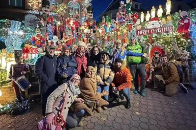 See brooklyn’s dyker heights christmas lights with a local guide, enjoy a sunset over the hudson, and catch skyline views. includes coach pickup.