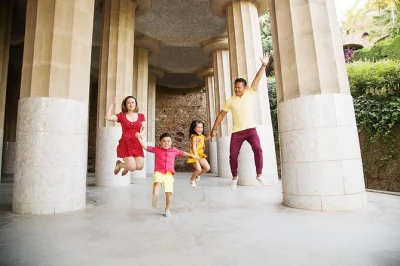Capture your visit to park güell in barcelona with a private photoshoot, skip the long lines, and get professional images sent by email. book now.