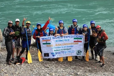 Rishikesh e devprayag: aventura de rafting de 3 dias com camping à beira do rio, guia especializado e todas as refeições incluídas. reserve já sua experiência.