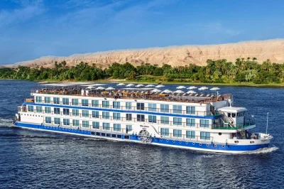 Descubra um cruzeiro de 4 dias no nilo de aswan a luxor com visitas guiadas aos templos, refeições completas e egiptólogos especialistas. explore karnak, edfu e kom ombo.
