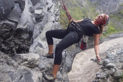 Prova l’arrampicata a baños, ecuador. visite guidate per principianti e arrampicatori esperti. tutta l’attrezzatura, il trasporto e l’istruzione esperta inclusi.