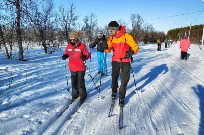 Try cross-country skiing in tromsø with a local instructor. includes transport, gear, and a sweet snack. book now for a relaxed intro to norway’s national sport.