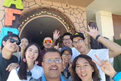 Descubre el valle de los reyes, los templos de karnak y luxor con un egiptólogo local. incluye recogida en hotel, vehículo privado y guía experto. reserva ya.